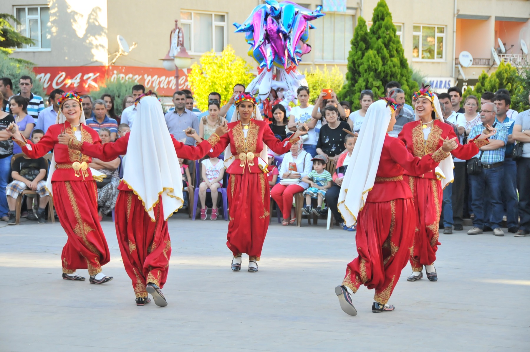 Aksehir halk oyunlari 005