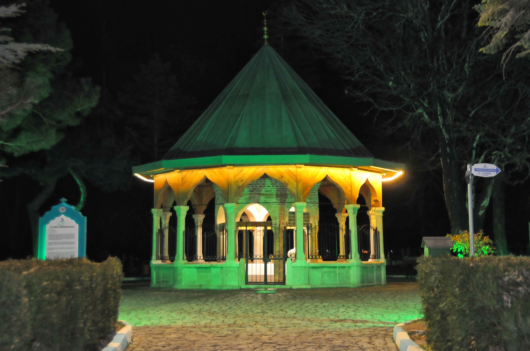 Nasreddin hoca turbesi 004