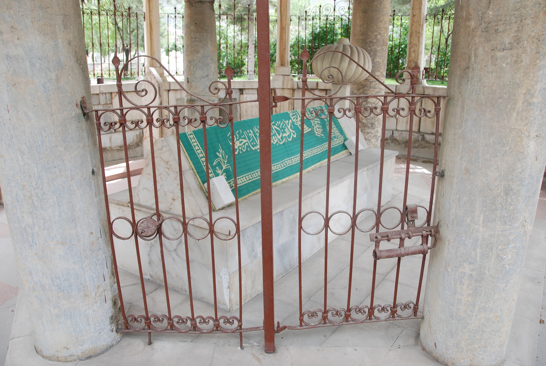 Nasreddin hoca turbesi 010