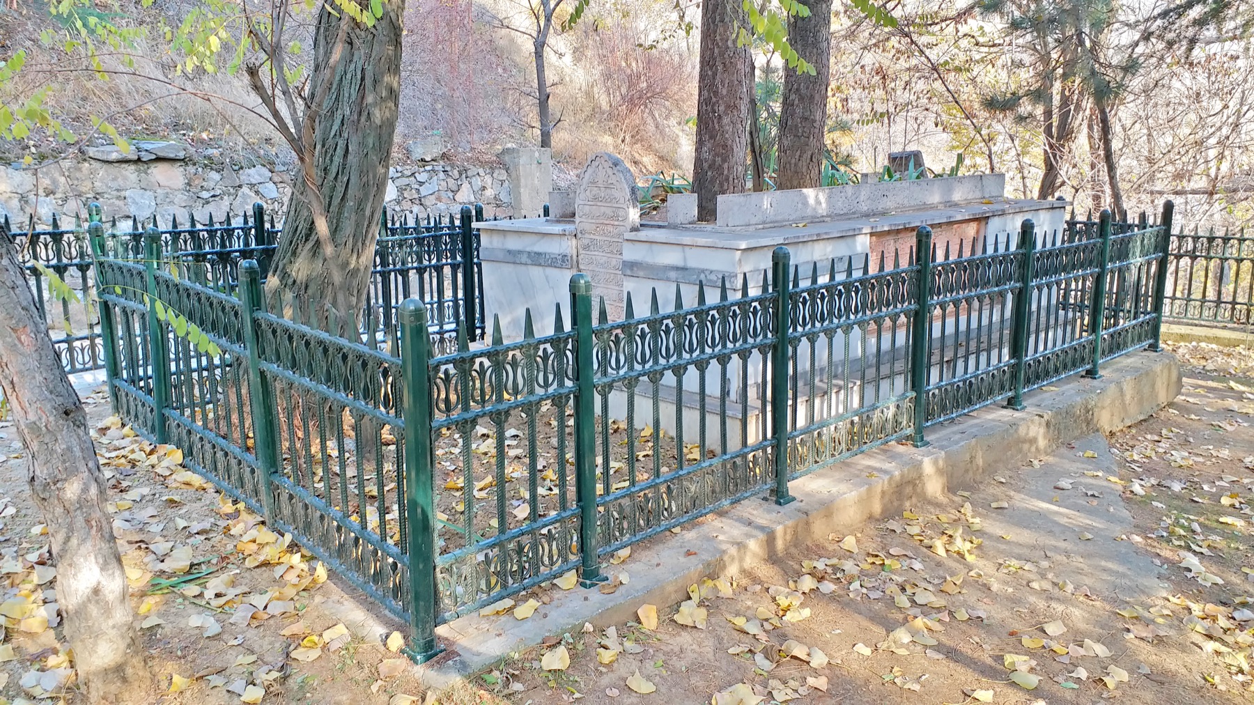 Nimetullah nahcivani turbesi 001