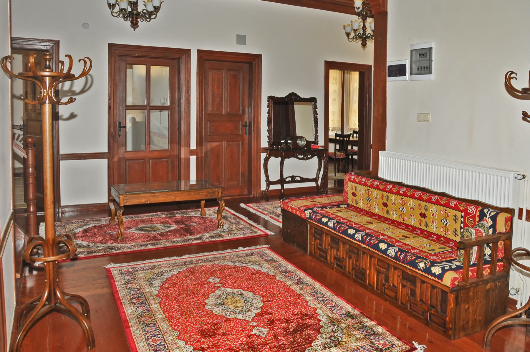 Takkasizlar konagi 006