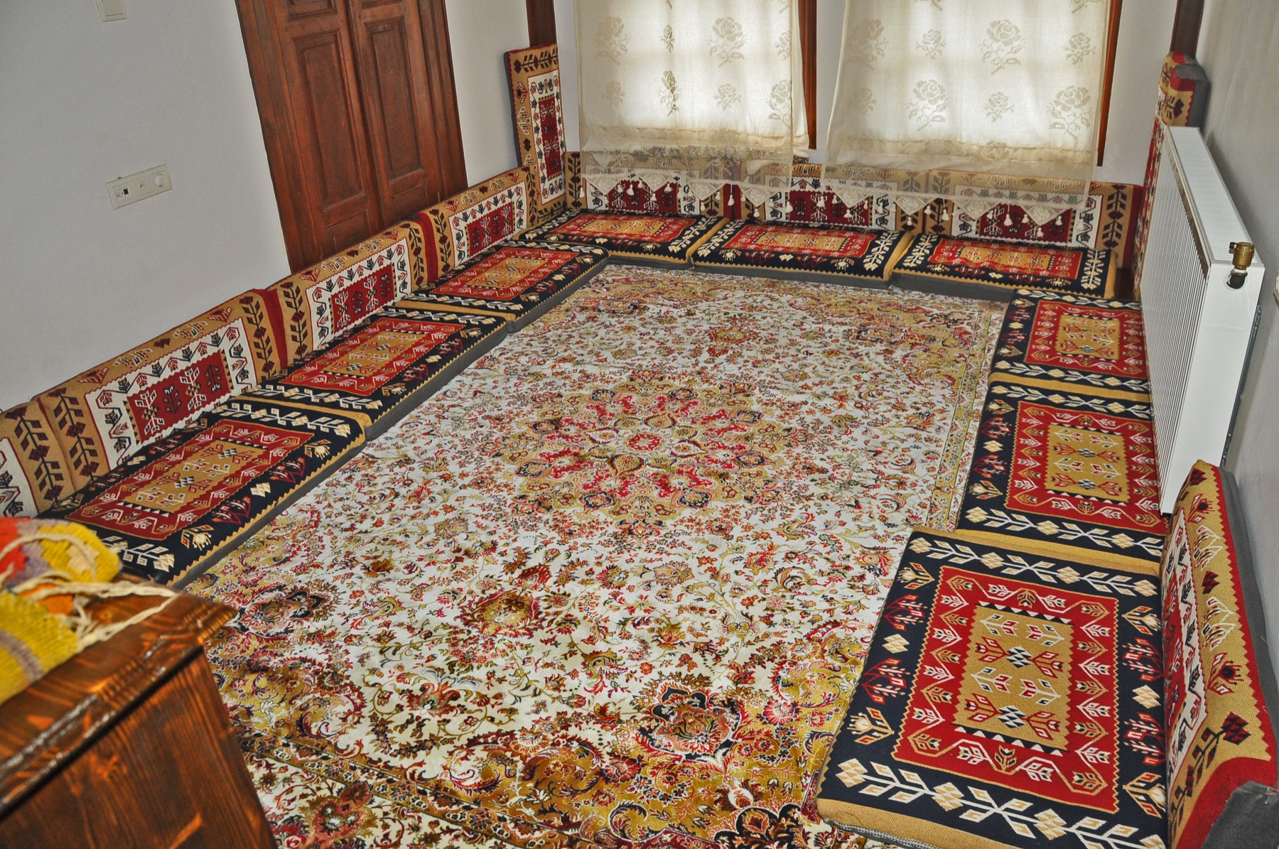 Takkasizlar konagi 008