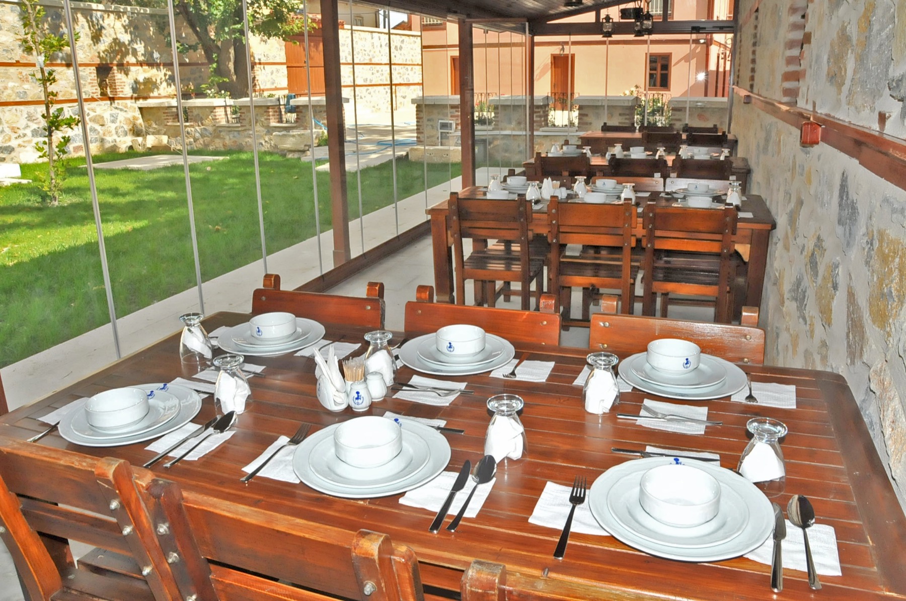 Takkasizlar konagi 011