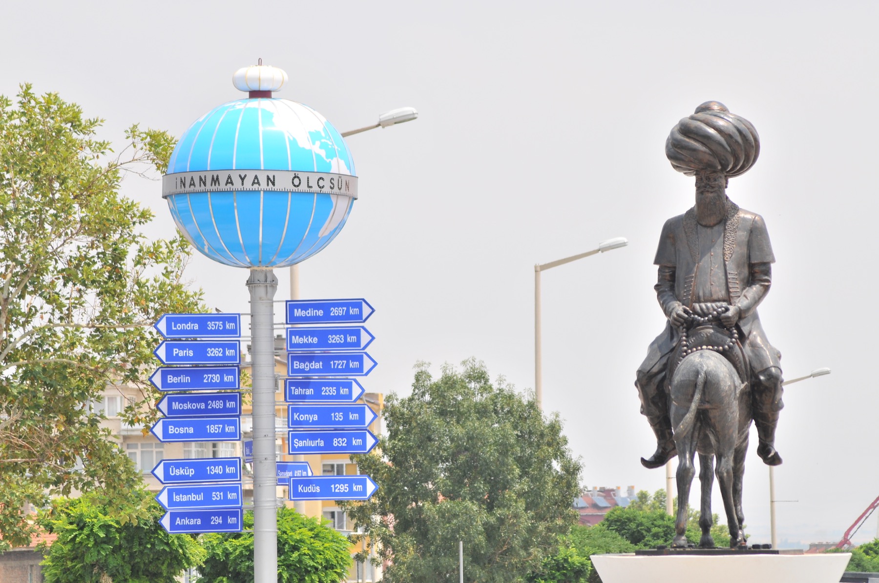 Gulmece parki ve nasreddin hoca heykelleri 009