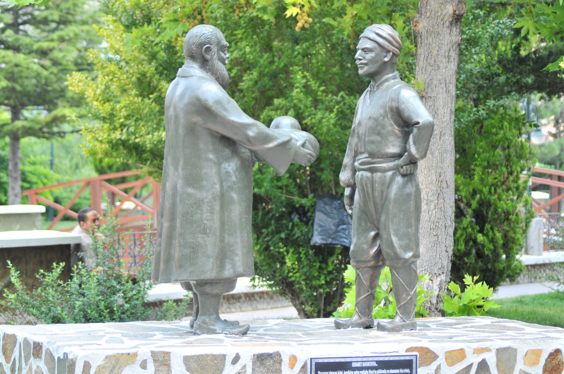 Gulmece parki ve nasreddin hoca heykelleri 012