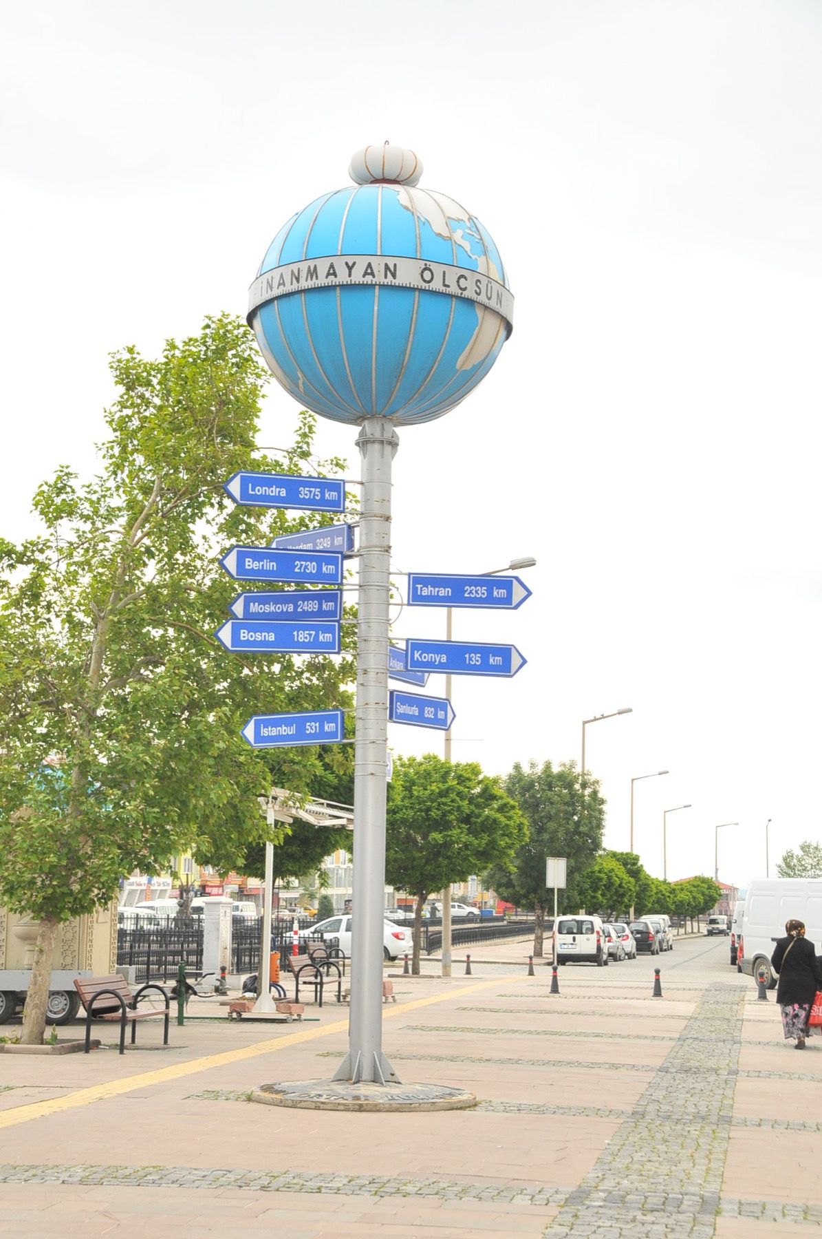 Gulmece parki ve nasreddin hoca heykelleri 025