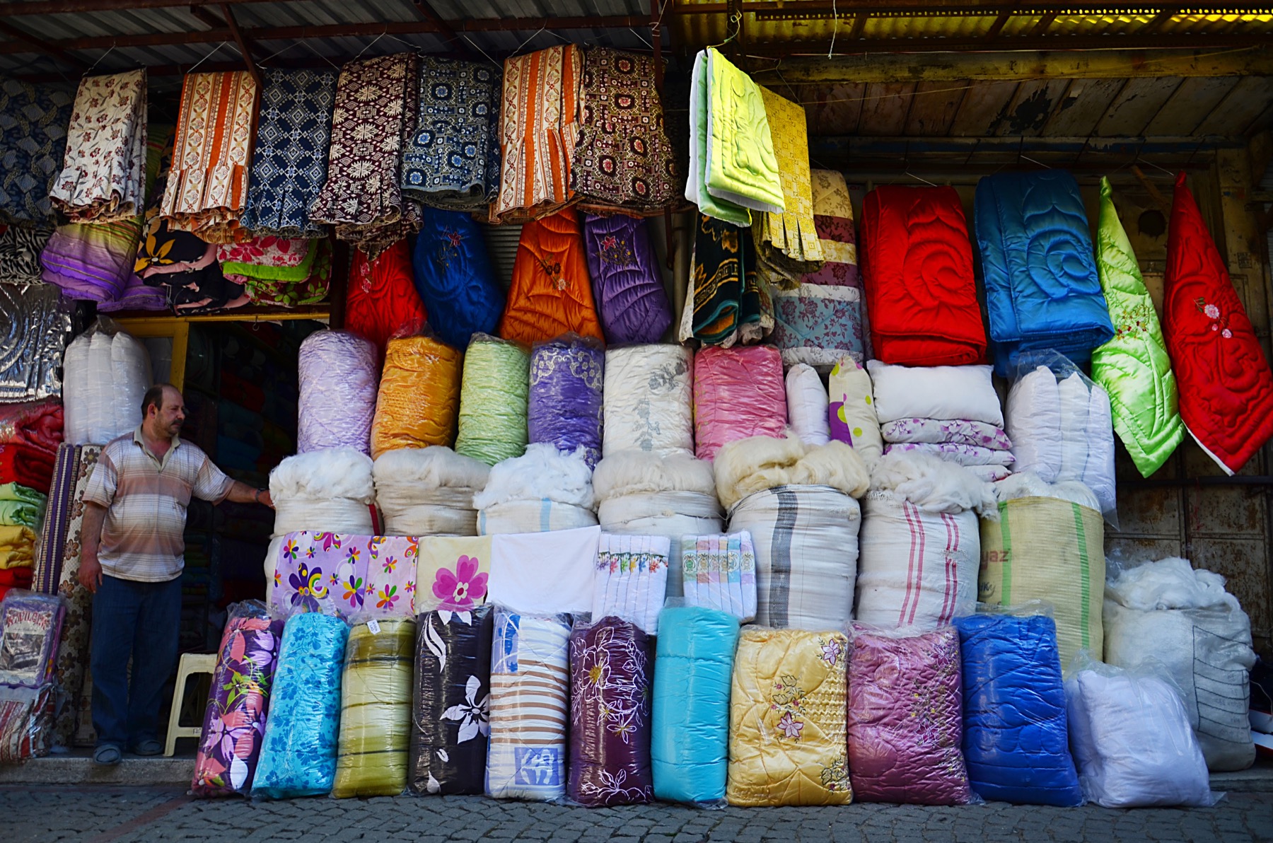 Tarihi arasta carsisi 007