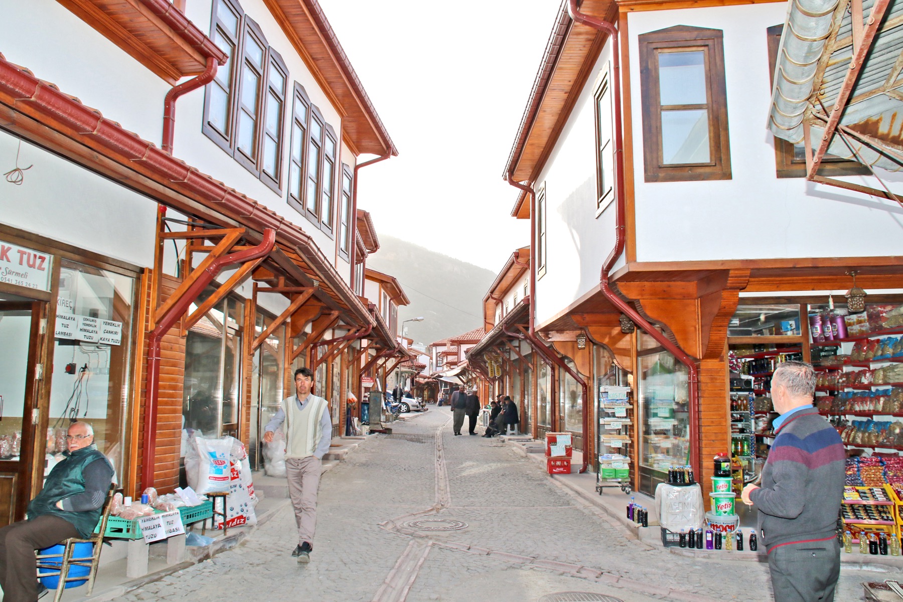 Tarihi arasta carsisi 018